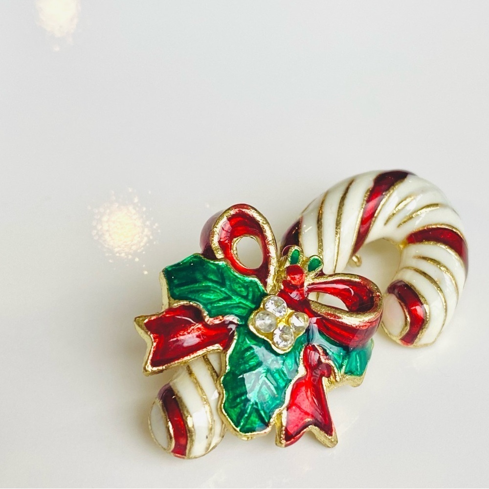 Vintage Enamel Candy Cane Bow Brooch Pin Guilloche Gold Tone
